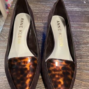 Anne Klein Tortoiseshell and Brown Loafers